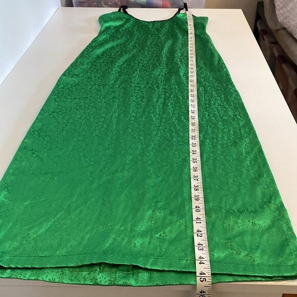 Kelly Green Floral Satin Midi Dress with Black Trim Size Small / Medium - Picture 12 of 13